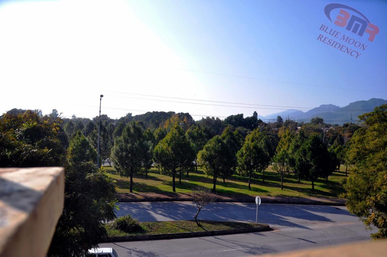 Blue Moon Residency Hotel Islamabad Exterior photo